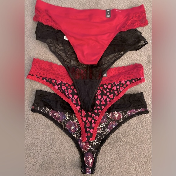 Torrid 4 Pack Thong Bundle NWT - Picture 1 of 9